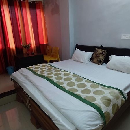 Hotel The Platform Near Us Embassy Chanakyapuri Delhi Ню Делхи Екстериор снимка