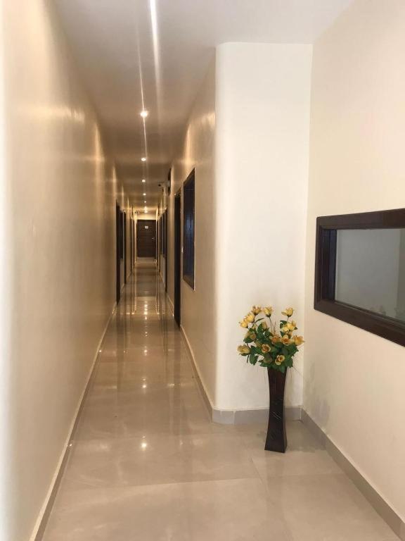 Hotel The Platform Near Us Embassy Chanakyapuri Delhi Ню Делхи Екстериор снимка