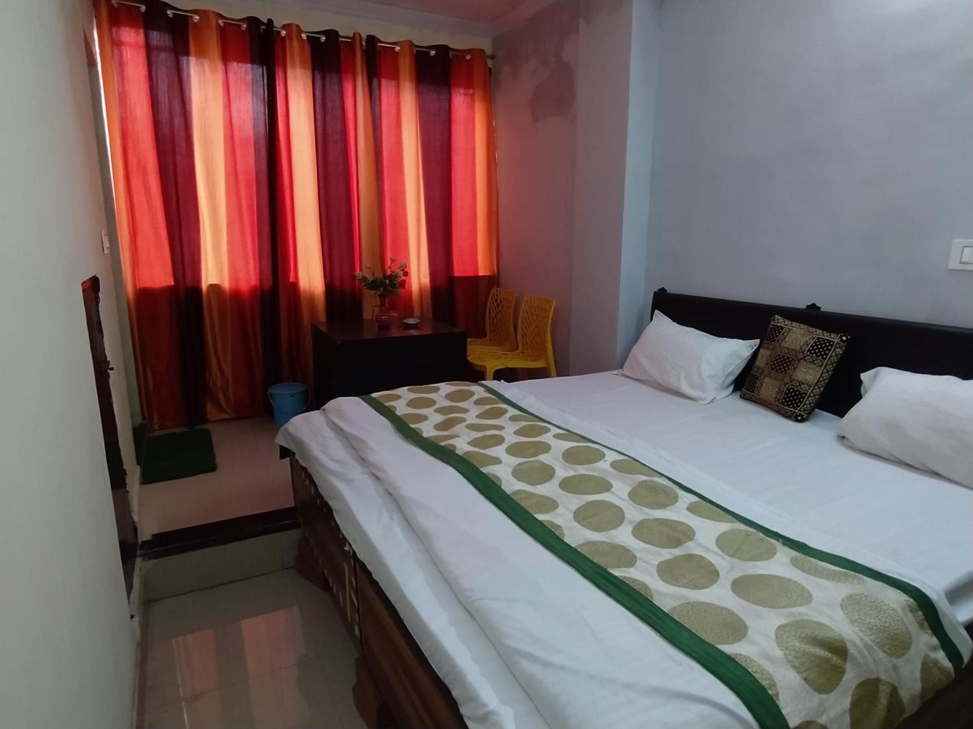 Hotel The Platform Near Us Embassy Chanakyapuri Delhi Ню Делхи Екстериор снимка